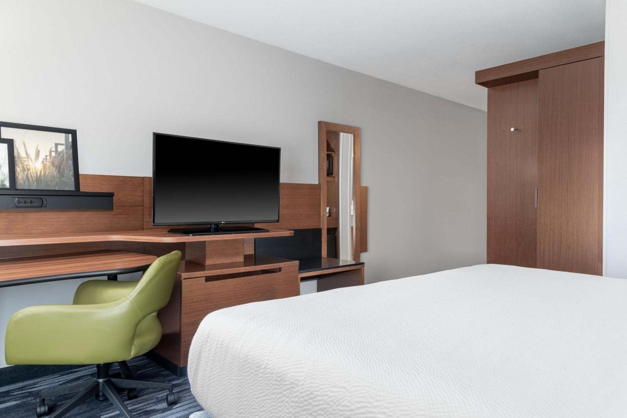Fairfield Inn & Suites By Marriott Martinsburg Exterior foto