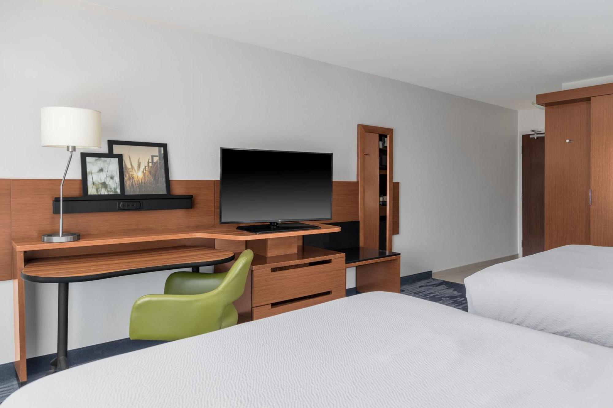 Fairfield Inn & Suites By Marriott Martinsburg Exterior foto